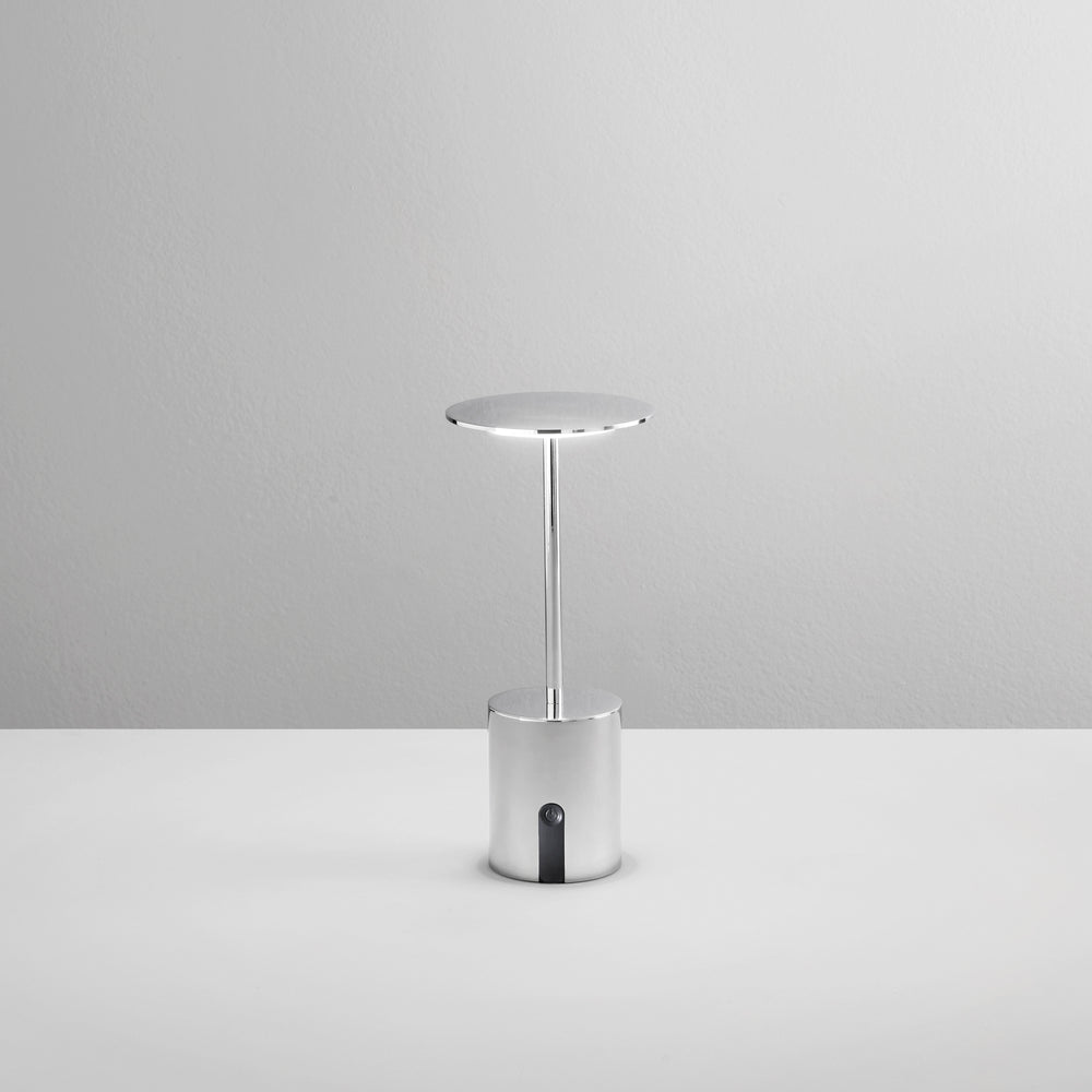 LAMPADA DA TAVOLO RICARICABILE LED LIBERTY CROMO 2W 300LM 3000K DIMM. IP44 10X22CM