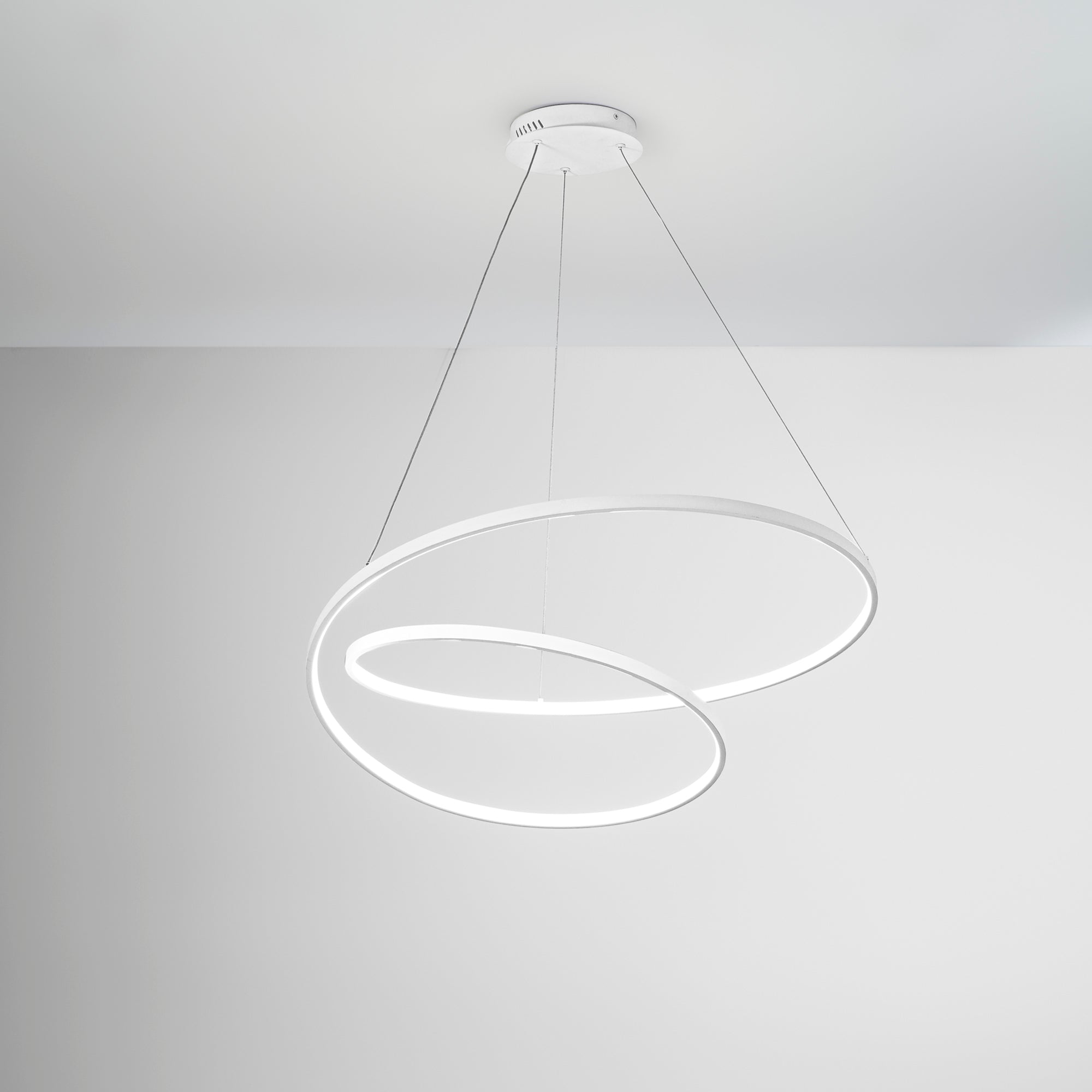 SOSPENSIONE LED LIEVE BIANCA 60W 8000LM CCT 80X11,2X150CM