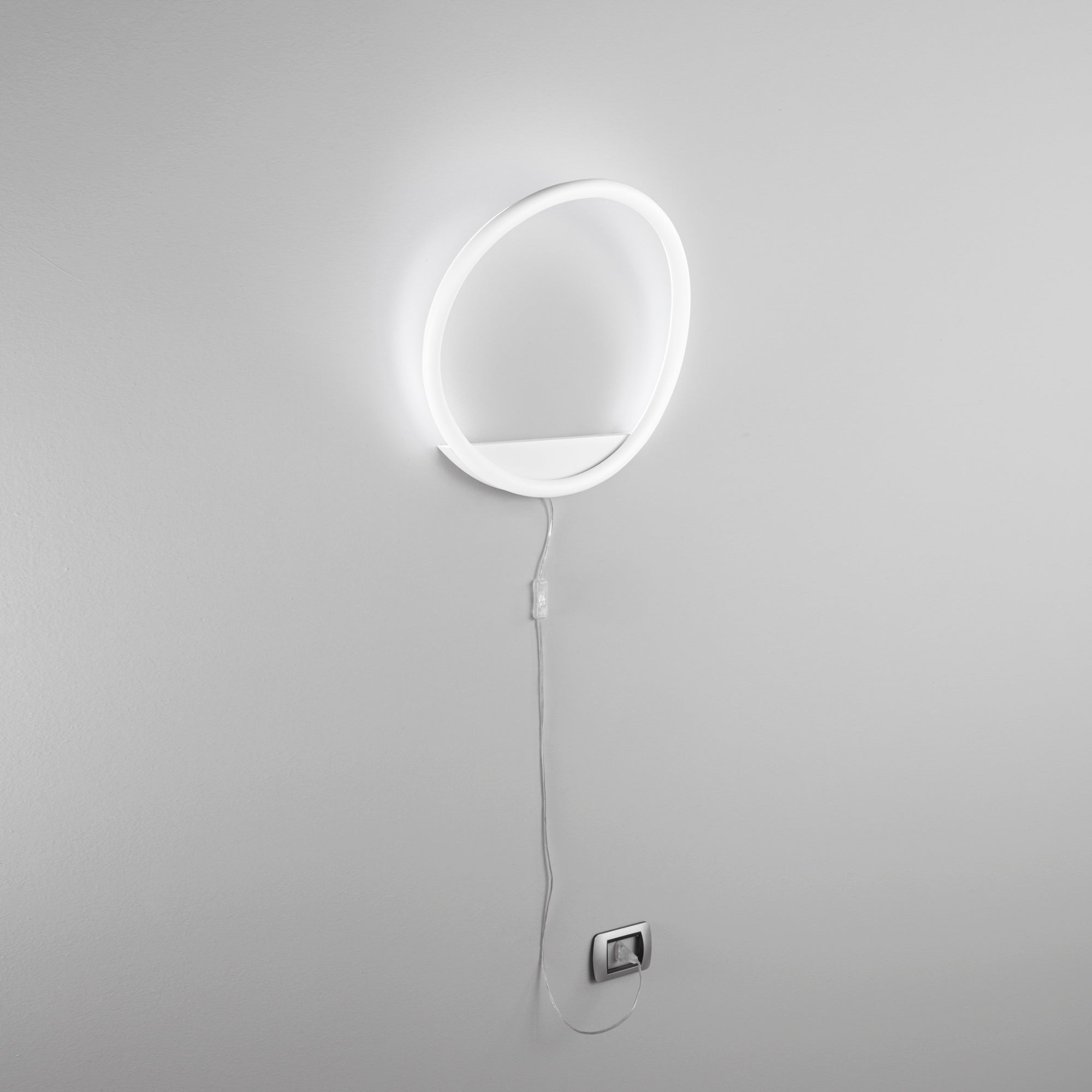 APPLIQUE LED LINGER BIANCA 15W 1650LM CCT 35X35X15CM