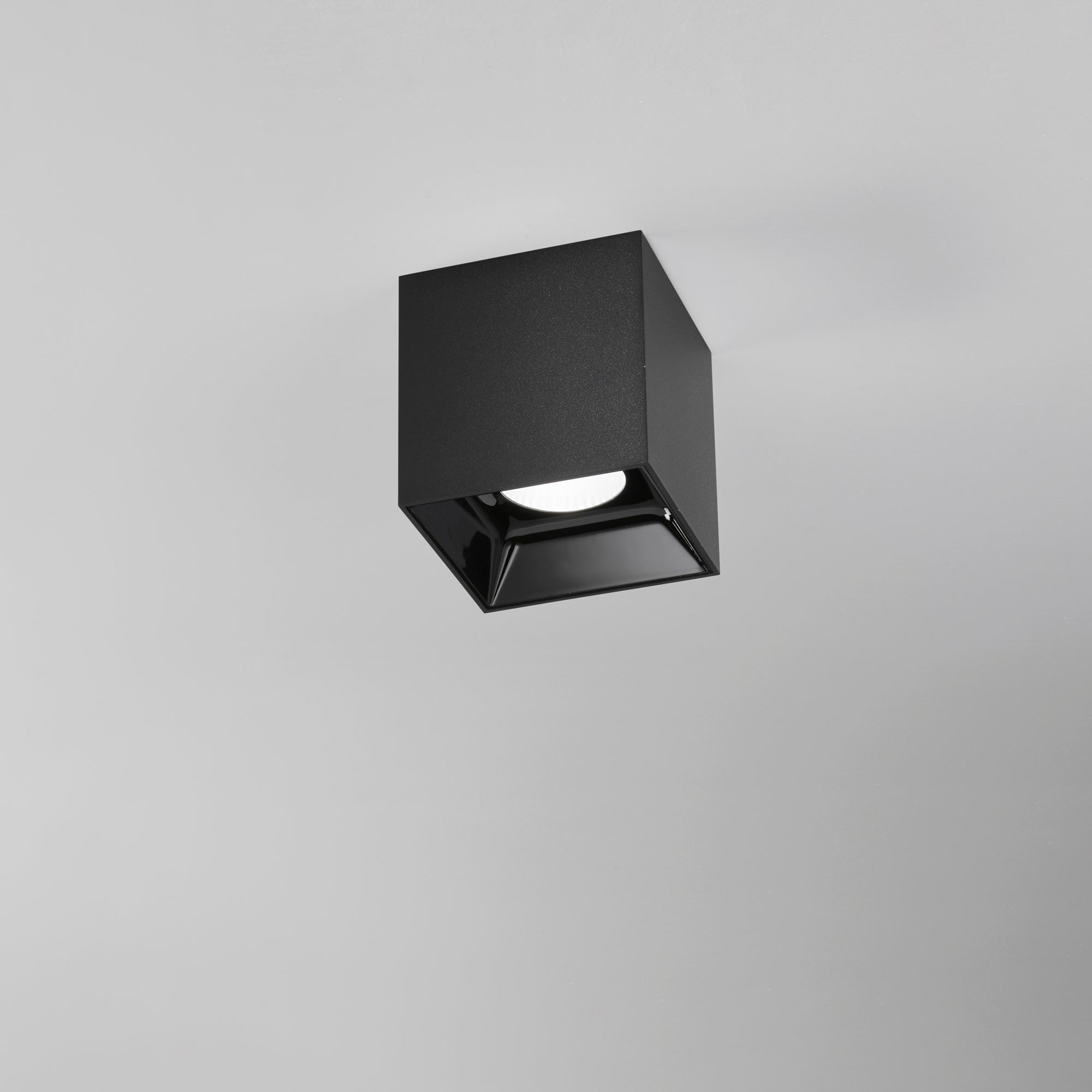 PLAFONIERA LED MIG NERA IN ACRILICO E ALLUMINIO 20W 2000LM 4000K ANTIABBAGLIAMENTO 11,5X11,5X11,6 CM