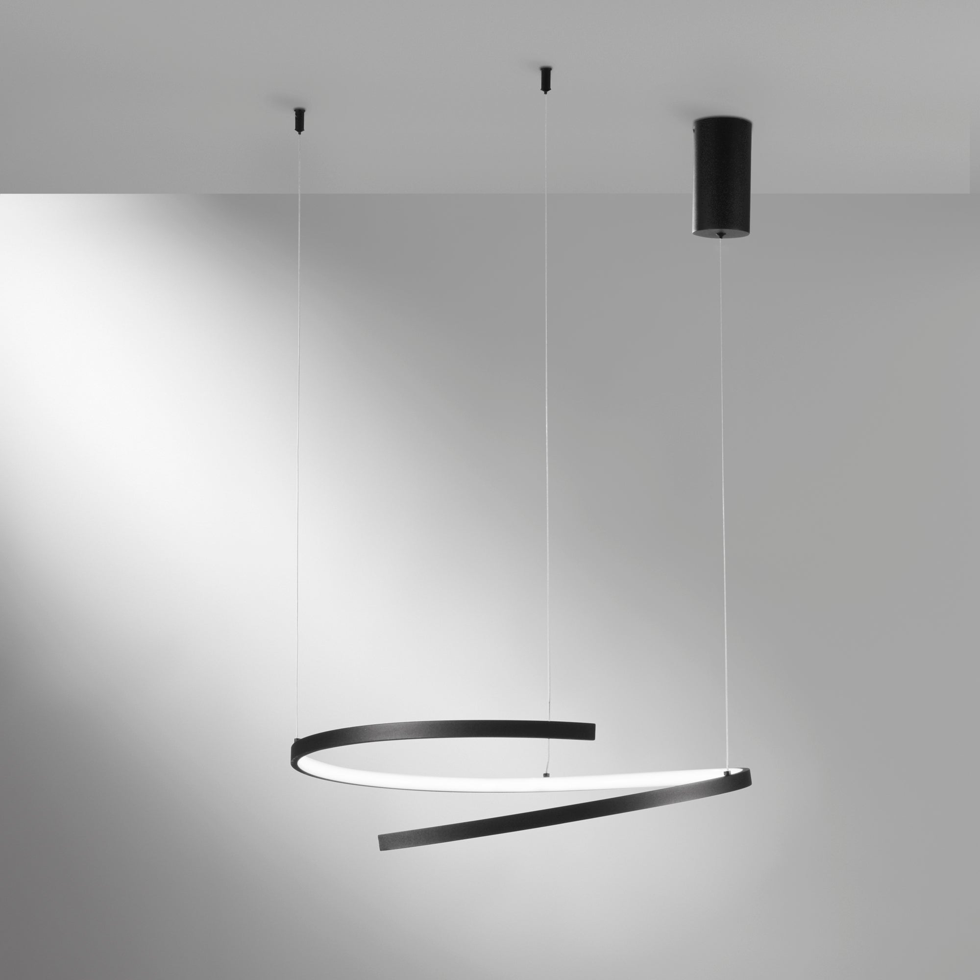 SOSPENSIONE LED MOMA NERA 38W 6090LM CCT 60X12X150CM
