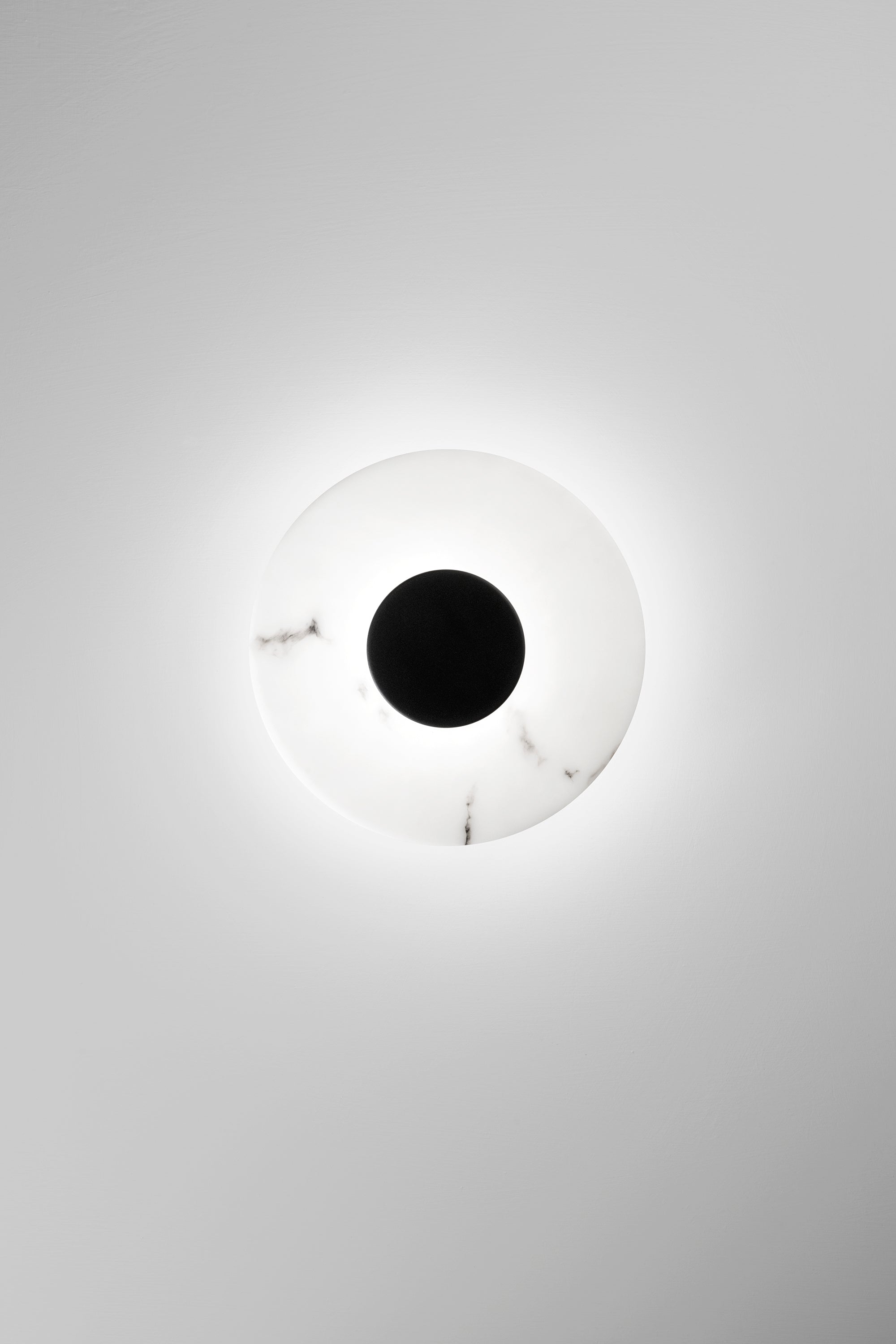 APPLIQUE LED MORSE ALABASTRO IN VETRO 8W 800LM CCT 2700/3500/4000K 30X6,5CM