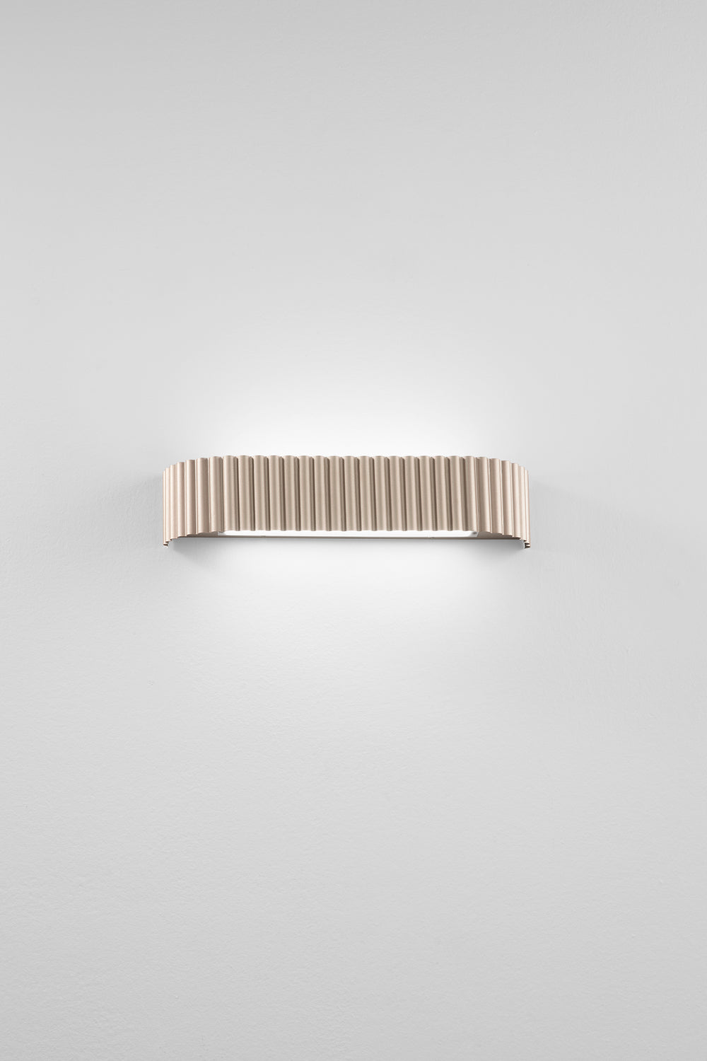 APPLIQUE LED NIKE ORO IN METALLO 30W 4400LM DIP-CCT 2700/3200/4400K 40X8X9,2cm