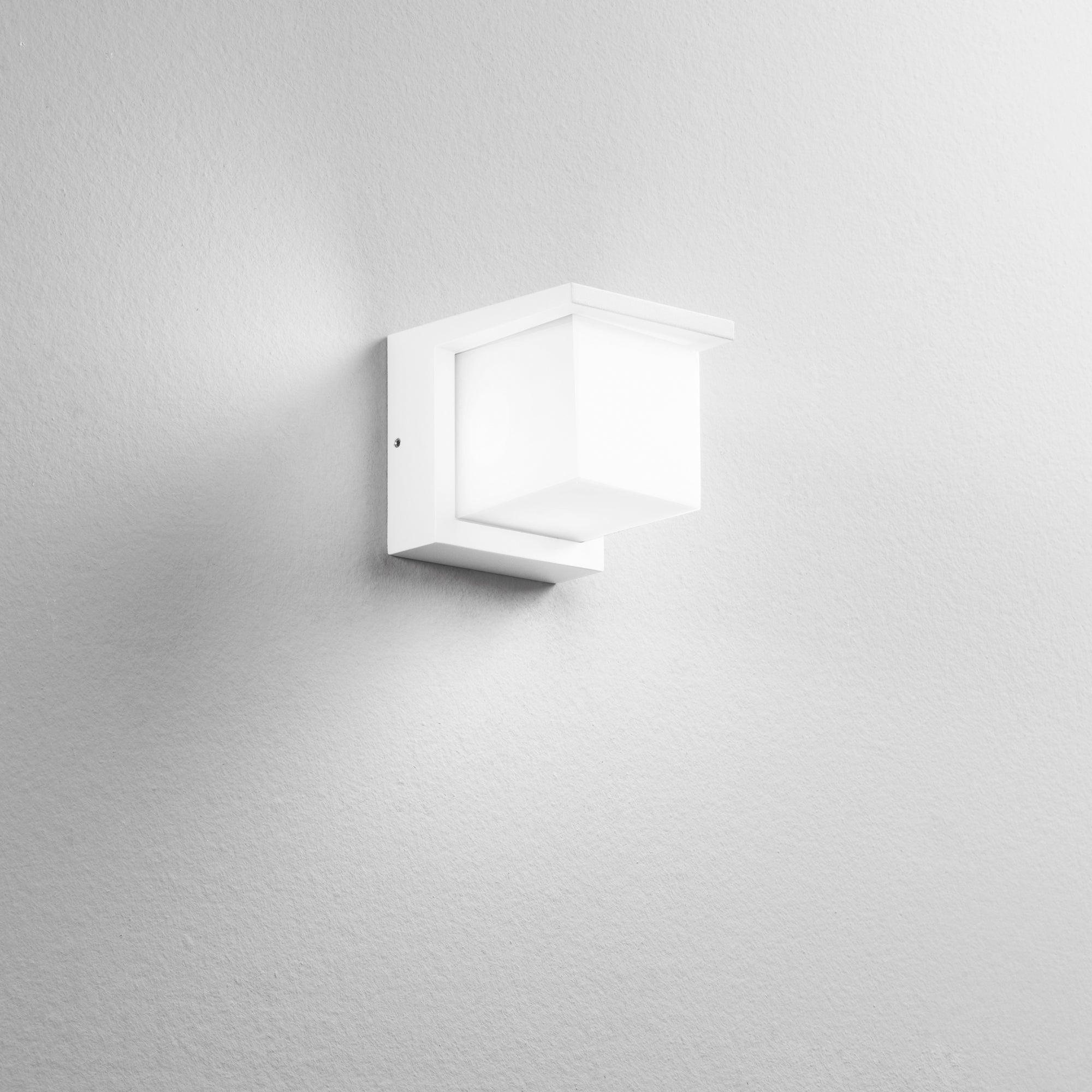 APPLIQUE LED NISMO BIANCA 12W 1430LM CCT IP54 10X10X12CM