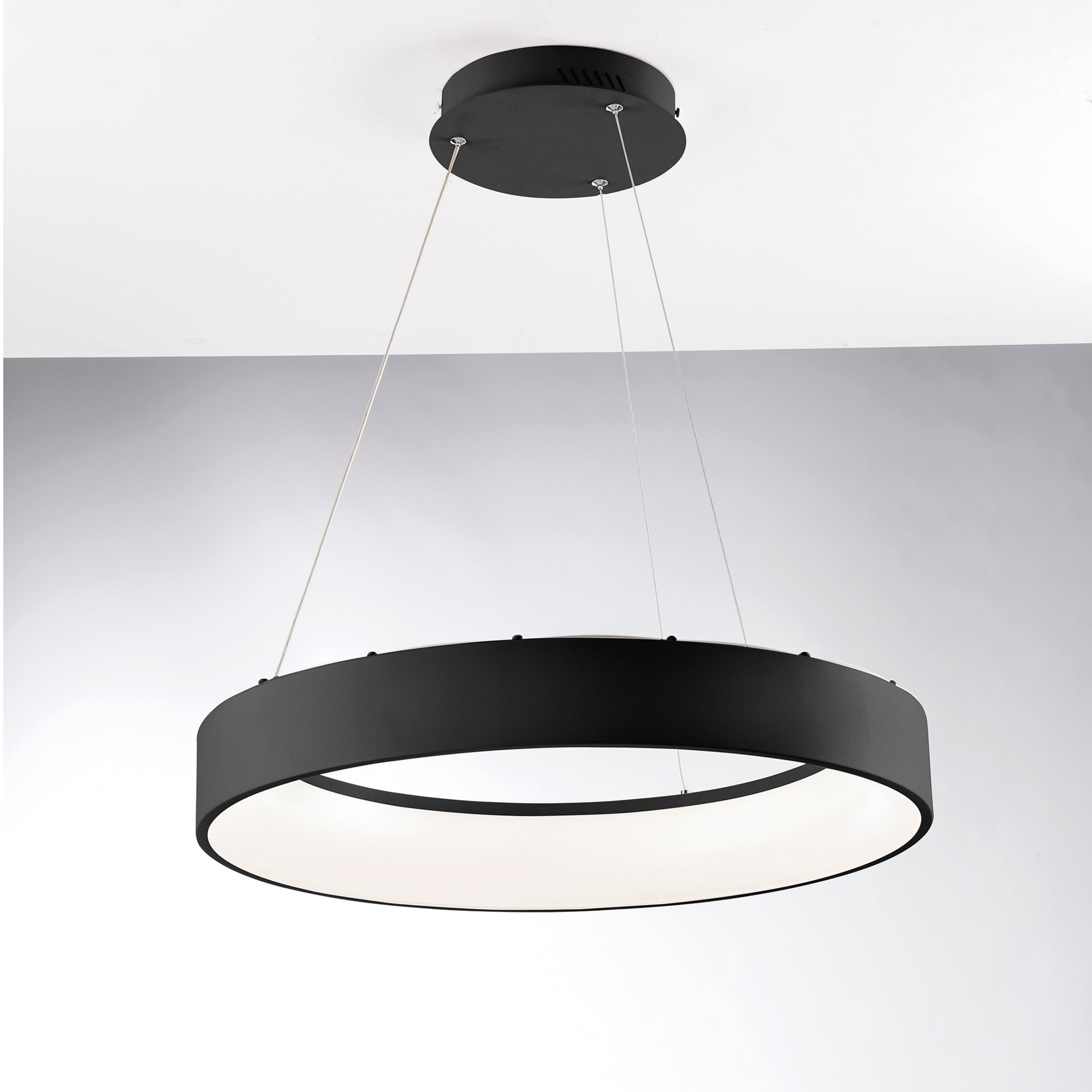 SOSPENSIONE LED NOAH NERA 60W 8000LM CCT 60X10X150CM