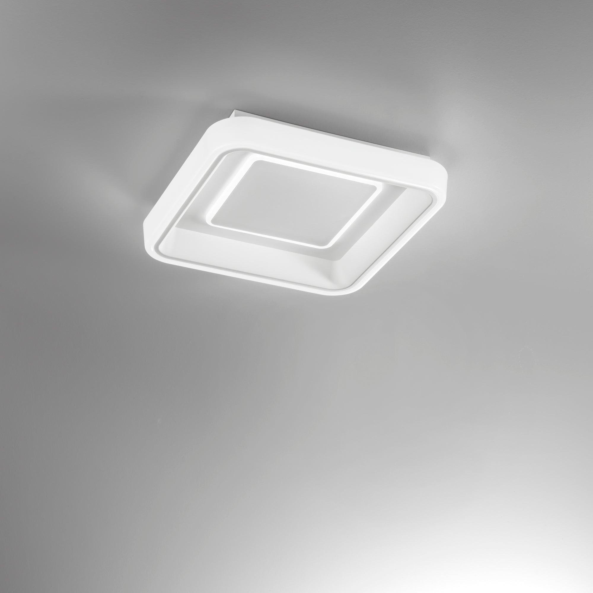 PLAFONIERA LED NURAX QUADRATA BIANCA 45W 6160LM CCT 49,5X49,5x9,6CM