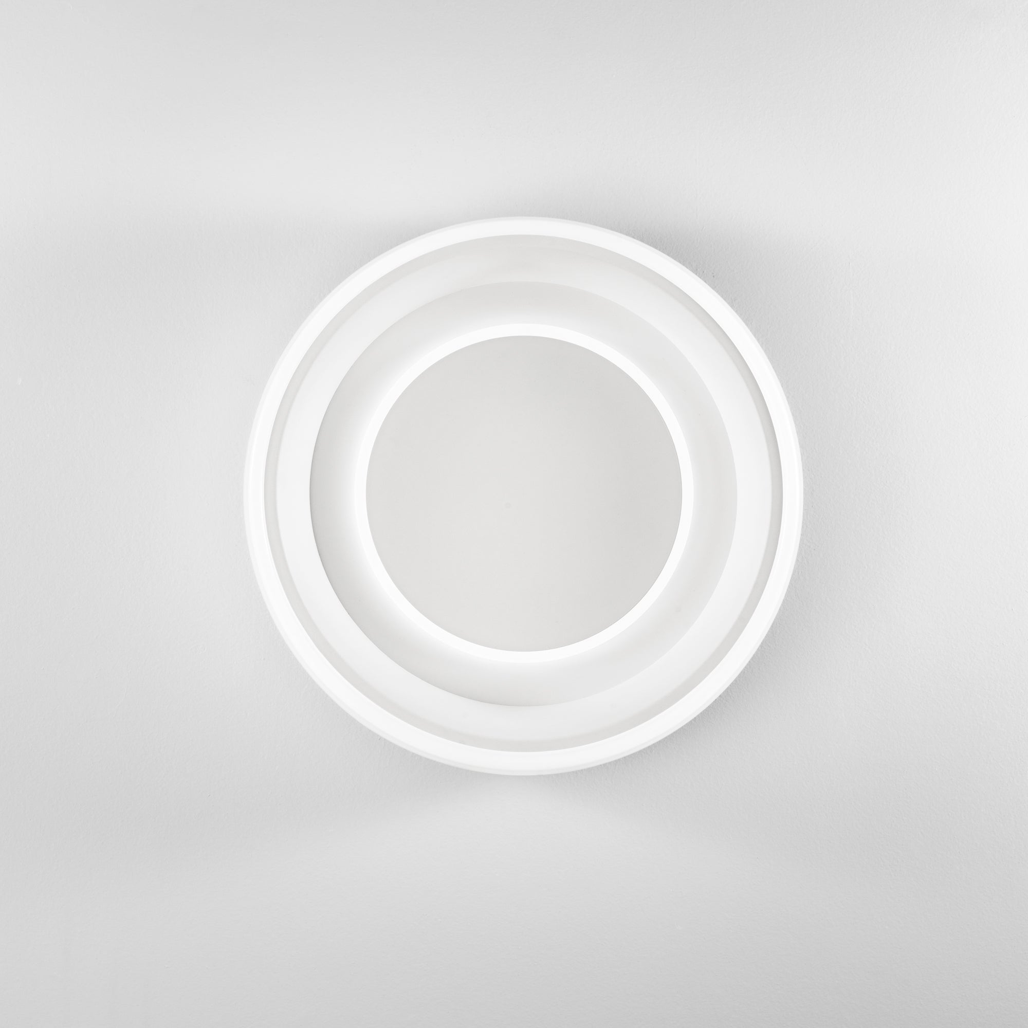 PLAFONIERA LED NURAX TONDA BIANCA 45W 6160LM CCT 49,5X9,6CM