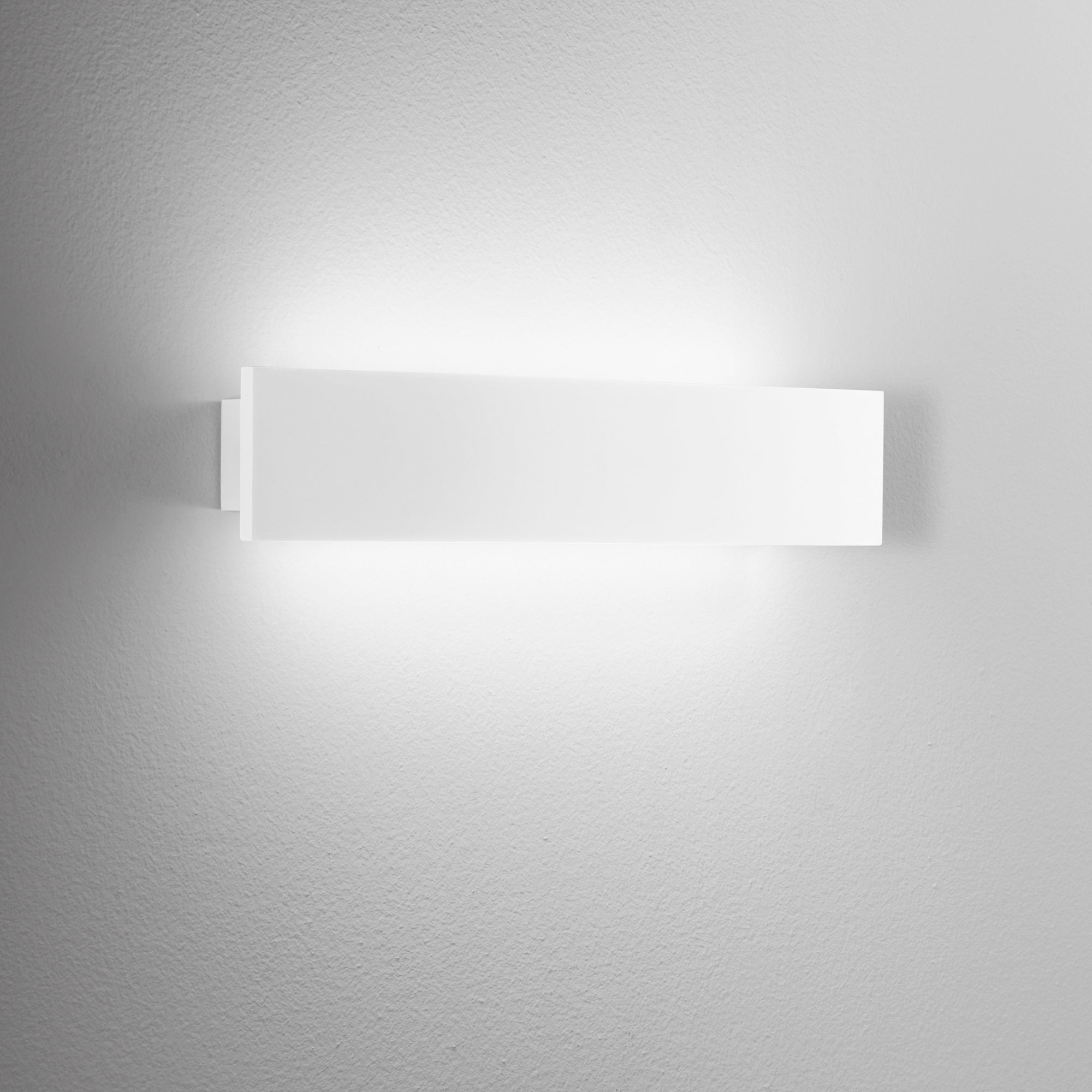 APPLIQUE LED ORTISEI BIANCA 11,8W 1400LM 4000K 40X4X8CM