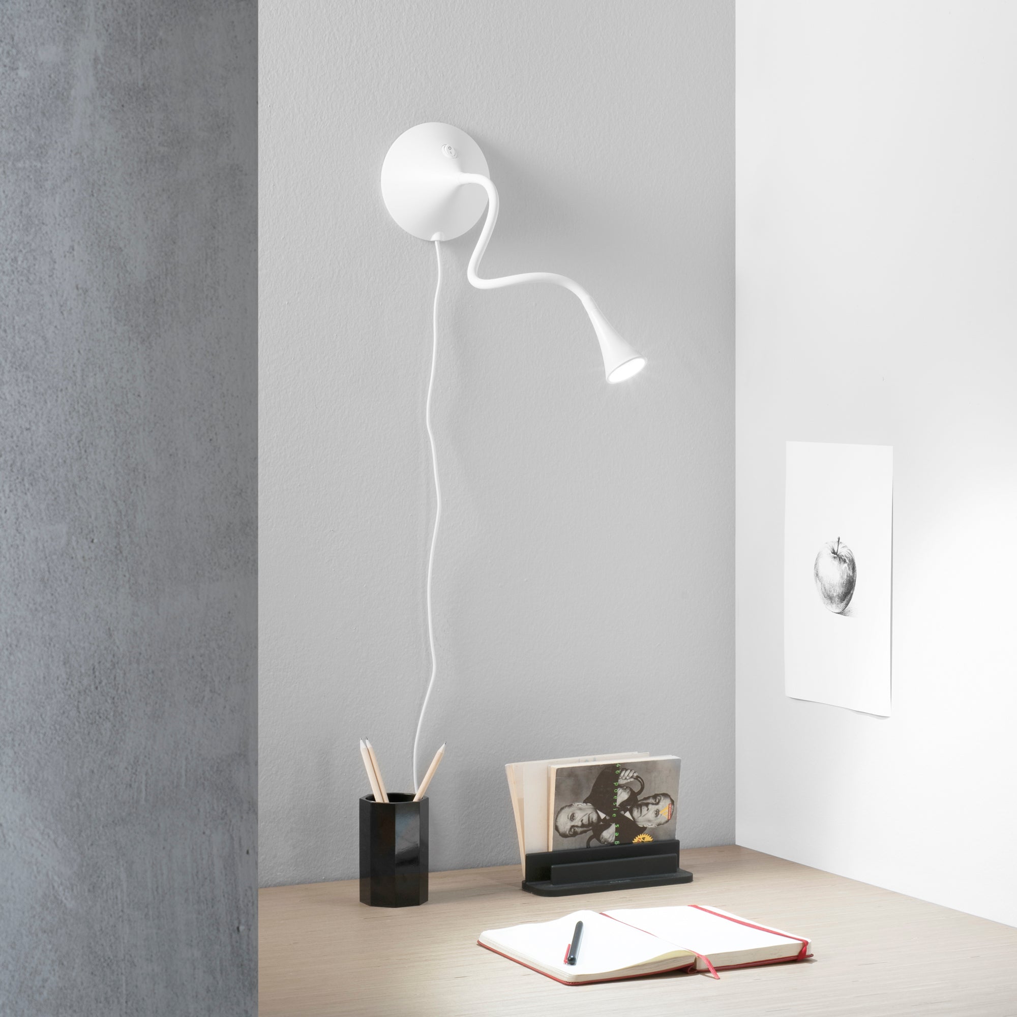 LAMPADA DA LETTURA LED NEWTON BIANCA 3,2W 300LM 4000K 13X13X51CM