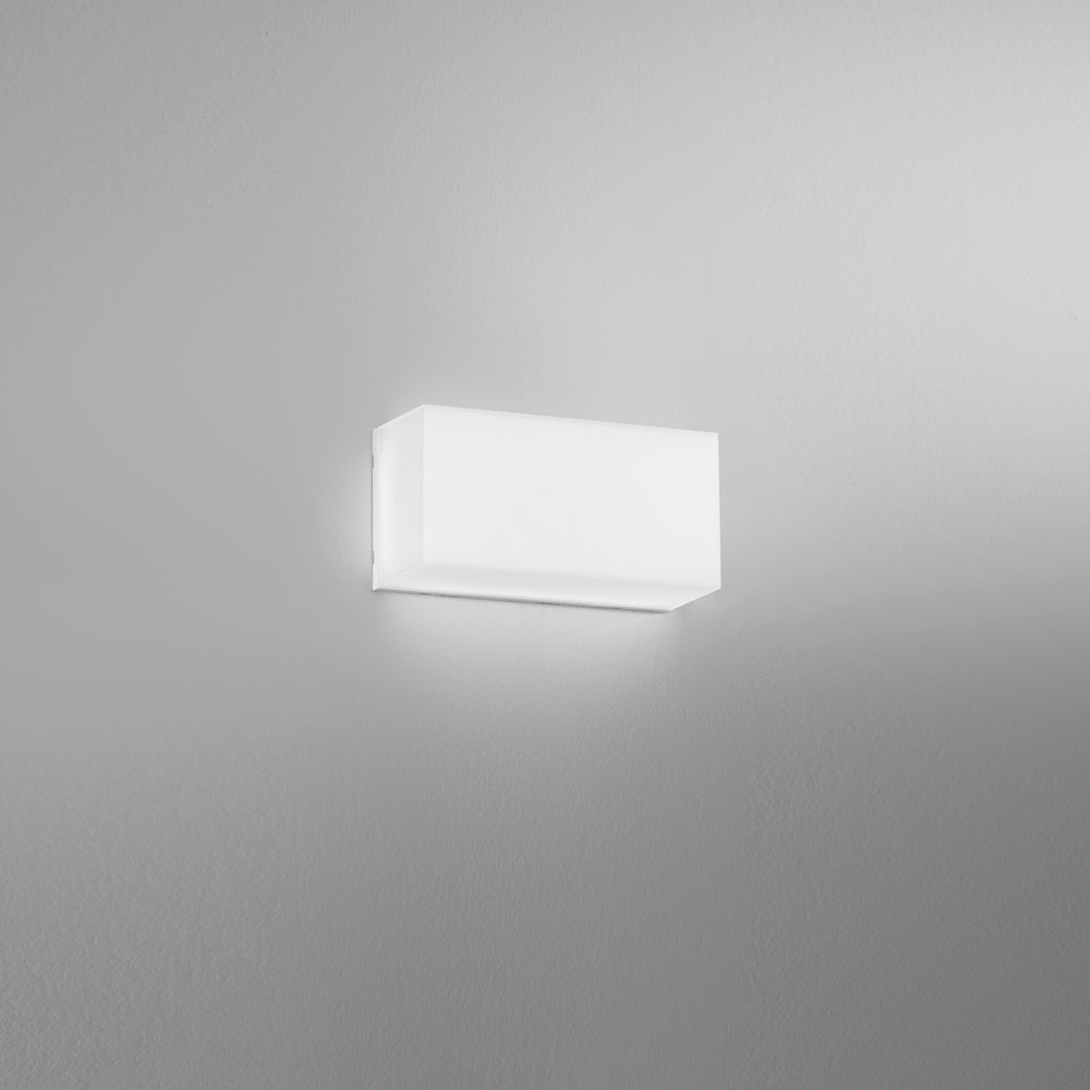 PLAFONIERA LED TOGO BIANCA RETTANGOLARE 8W 1000LM CCT IP65 20X7,5X10CM