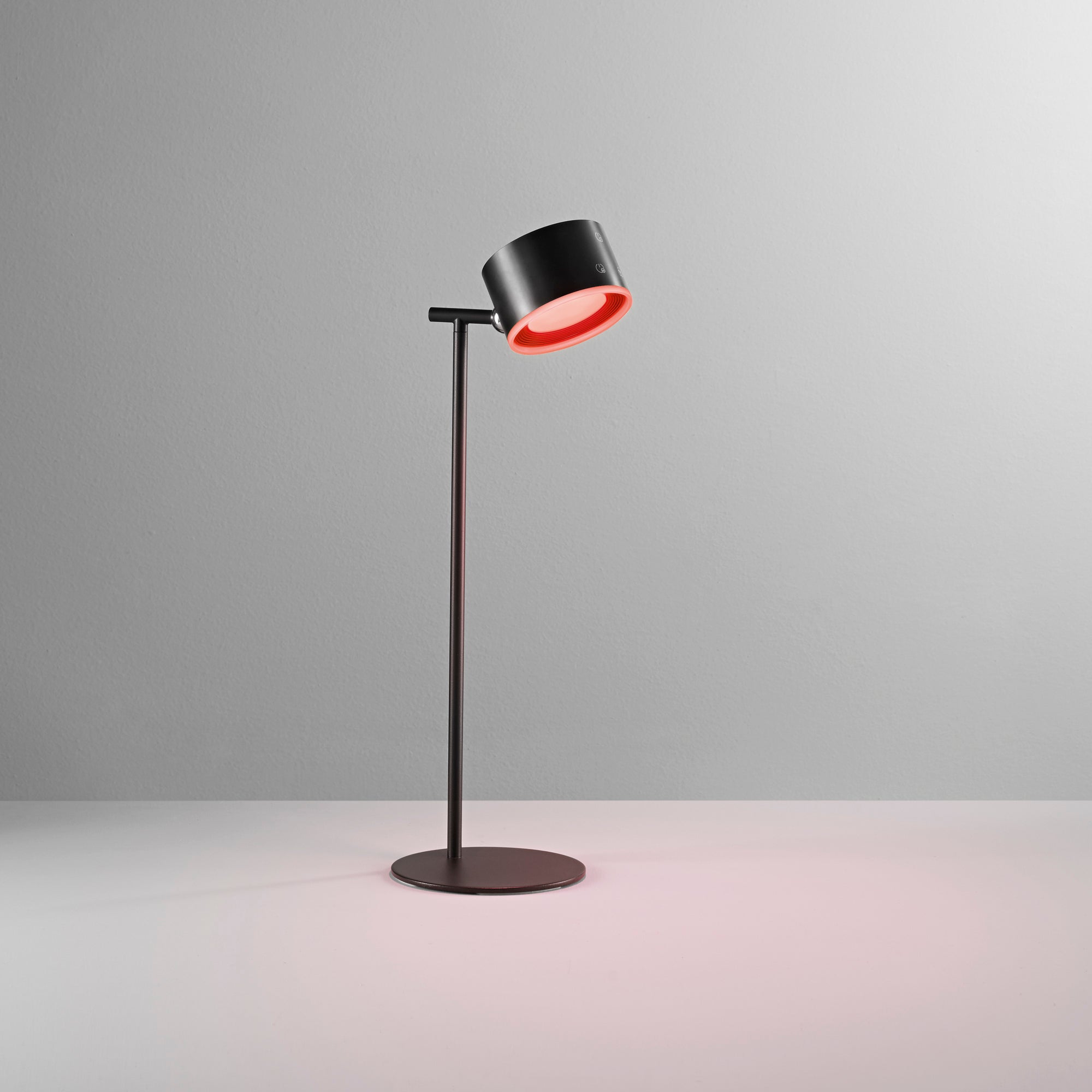 LUMETTO RICARICABILE LED TESLA NERO TESTA MAGNETICA 4W 186LM RGB+CCT INCLUSO BASETTA PER APPLIQUE 12