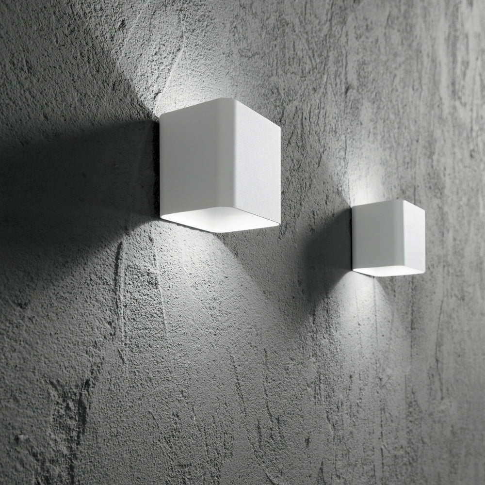 APPLIQUE BIEMISSIONE LED BIOME BIANCA 2X3,5W 840LM CCT IP54 11X11X9,5CM