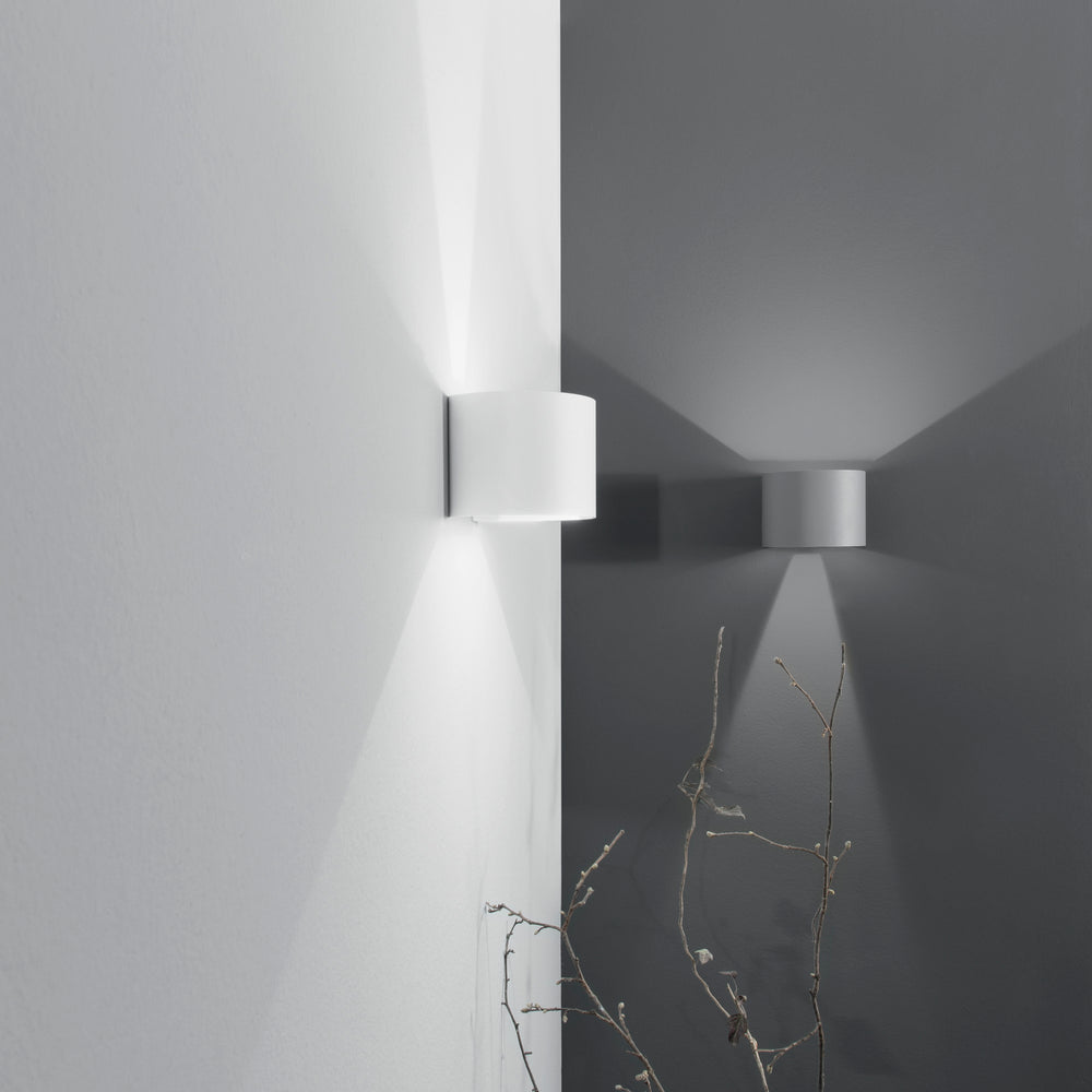 APPLIQUE BIEMISSIONE LED DELTA GRIGIA 2X5W 700LM CCT IP54 14X12X10CM