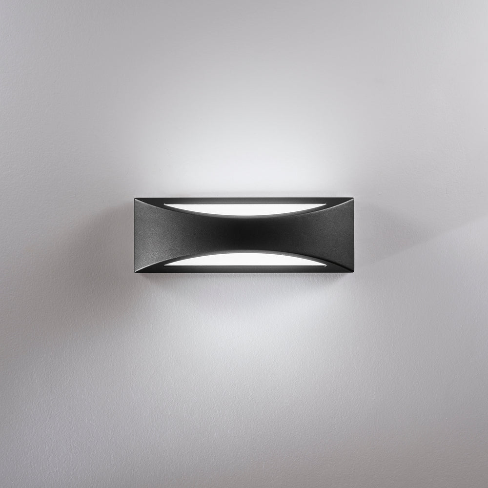 APPLIQUE LED WEISS NERA 16W 1800LM CCT IP54 36X11,3X12CM
