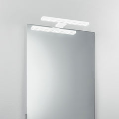 APPLIQUE LED CRUISE BIANCO FISSAGGIO PARETE/SPECCHIO 5,2W 550LM 4000K IP44CM 28x8x11CM