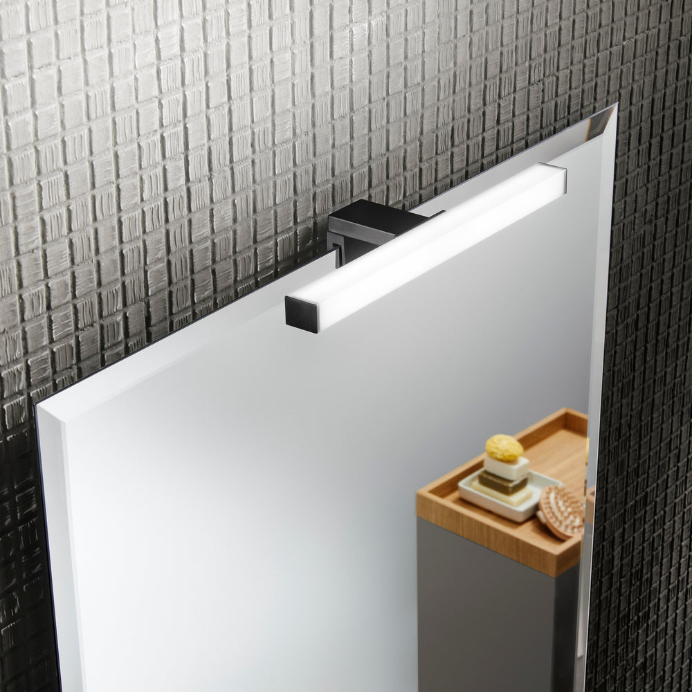 APPLIQUE LED NOIR NERO QUADRA FISSAGGIO PARETE/SPECCHIO 5W 600LM 3000K IP44 30X9,5X4,45CM