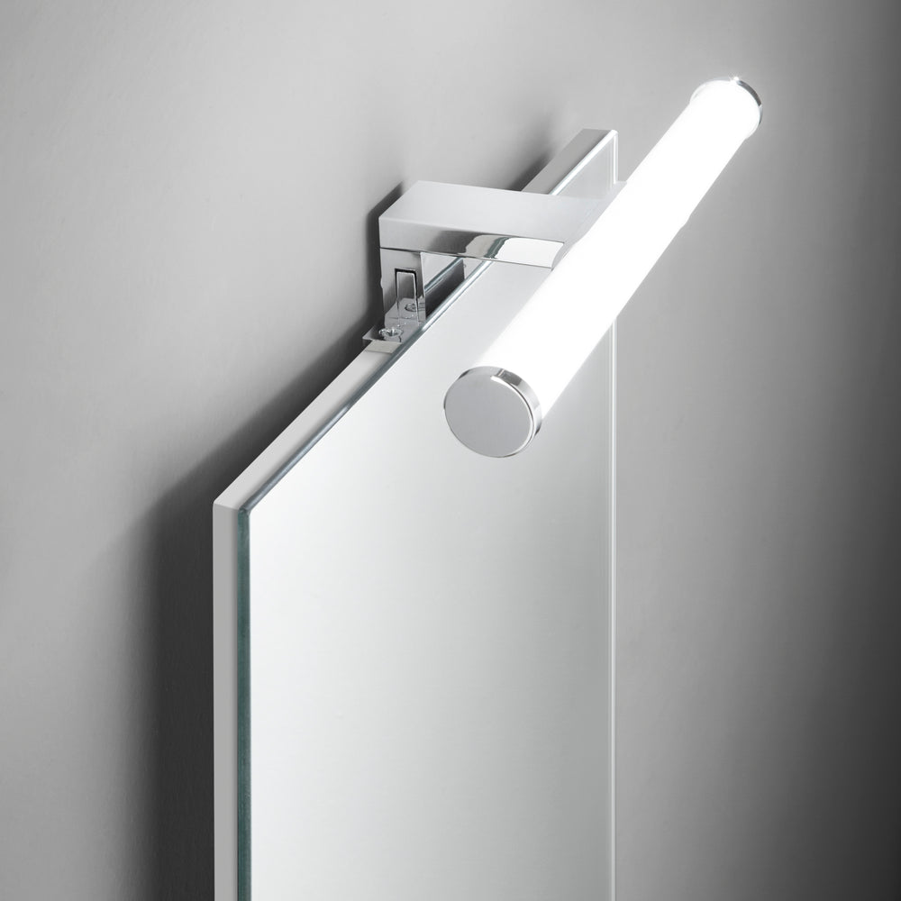 APPLIQUE LED YACHT CROMO FISSAGGIO PARETE/SPECCHIO 5W 600LM 3000K IP44 30X9,6X4,45CM
