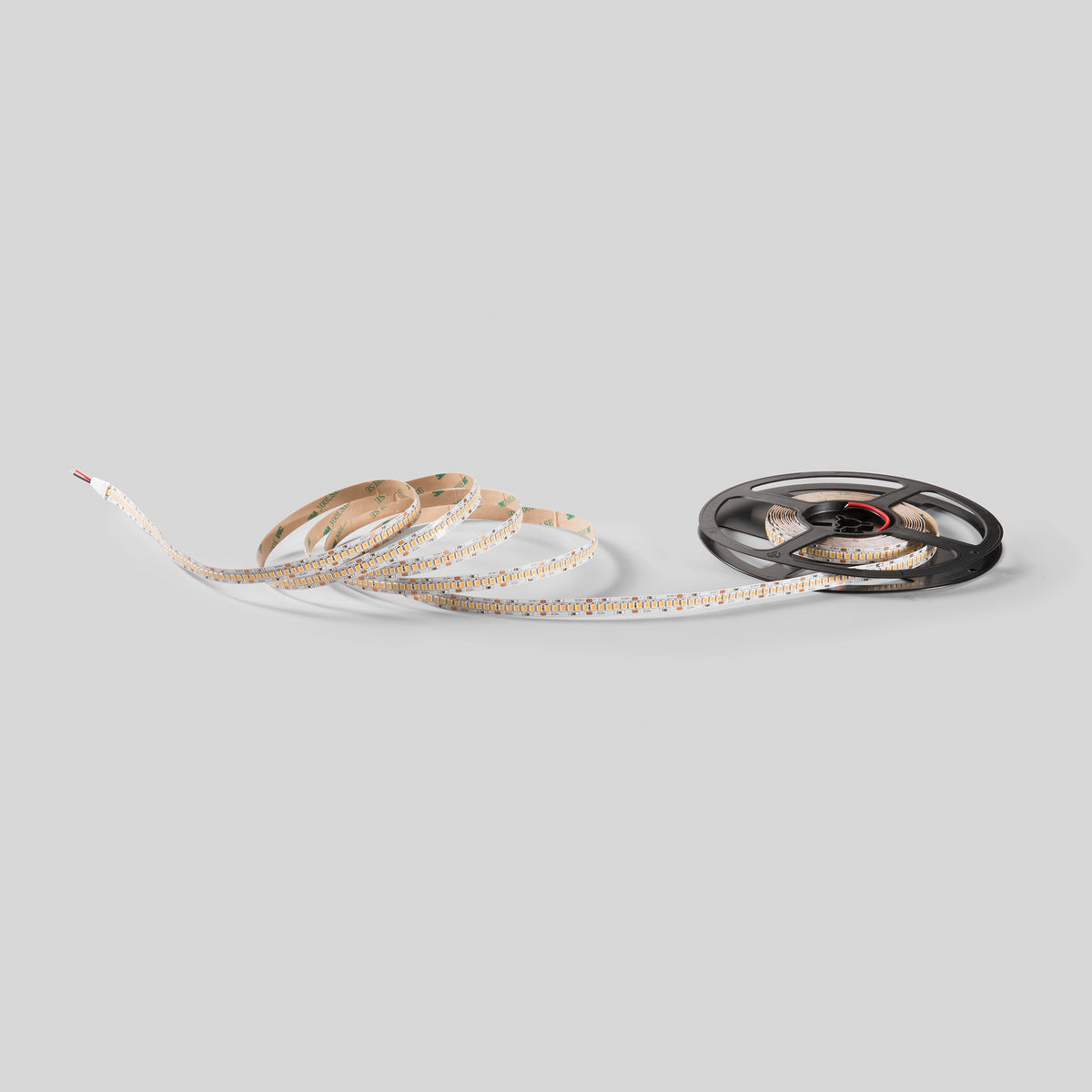 "STRIP LED 2835 DC24V 240 led/m - 5 metri - 4000K